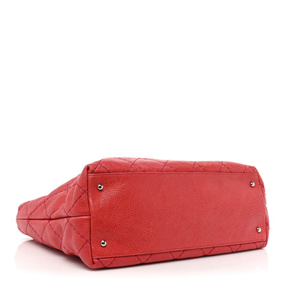 Chanel Glazed Calfskin Large On The Road Tote Red 4 of 18