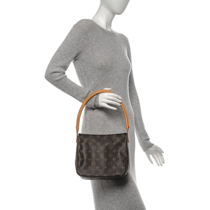 Louis Vuitton Monogram Looping MM 2 of 6