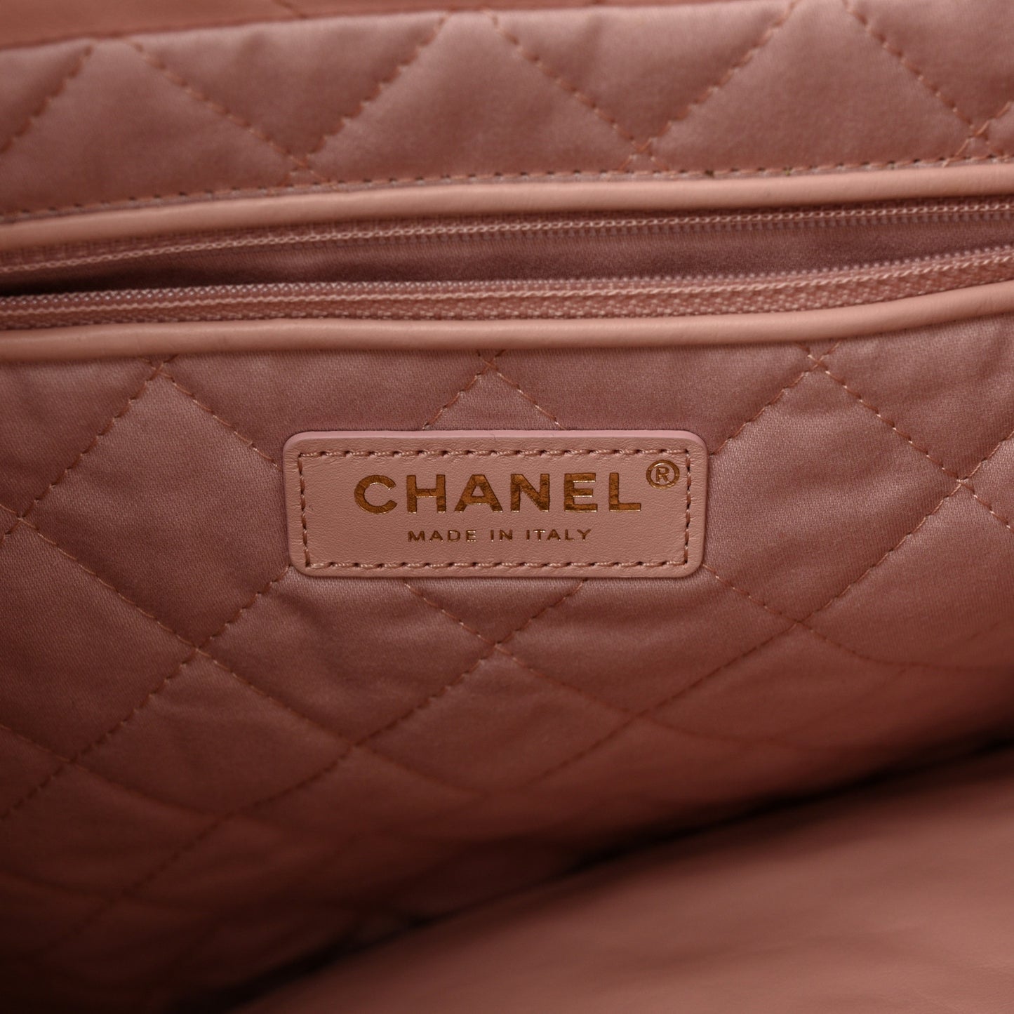 Calfskin Quilted Small Chanel 22 Pink