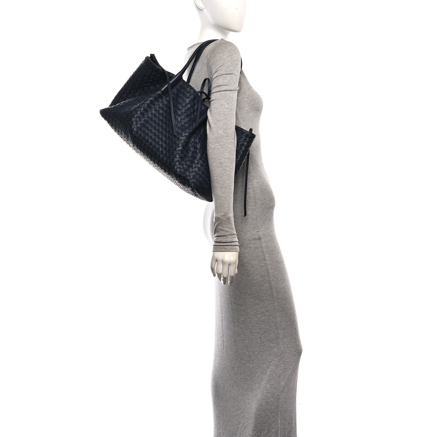 Bottega Veneta Calfskin Intrecciato Large Pinacoteca Reversible Tote Midnight Basalt Nocturnal Mud 2 of 10