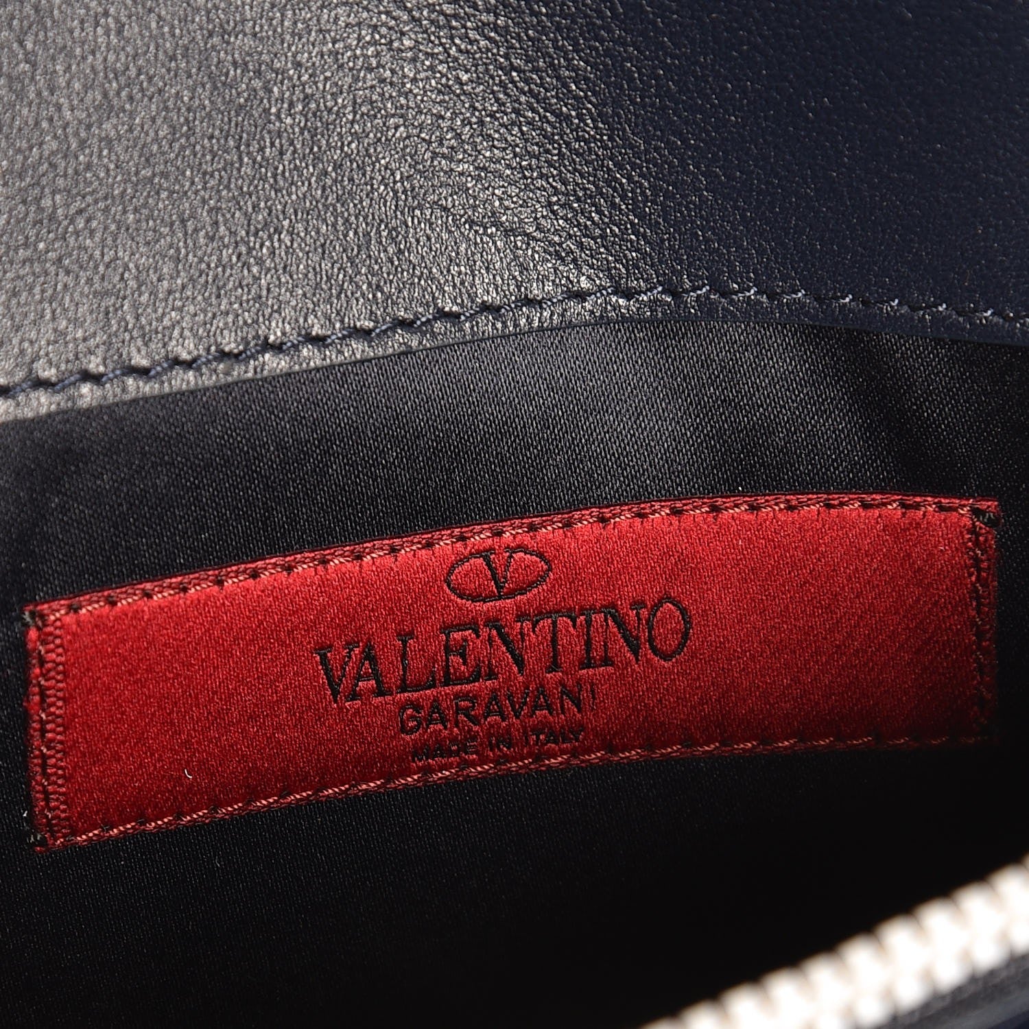 Valentino Garavani Vitello Colorblock Free Rockstud Wallet on Chain Marine Optic White 6 of 8