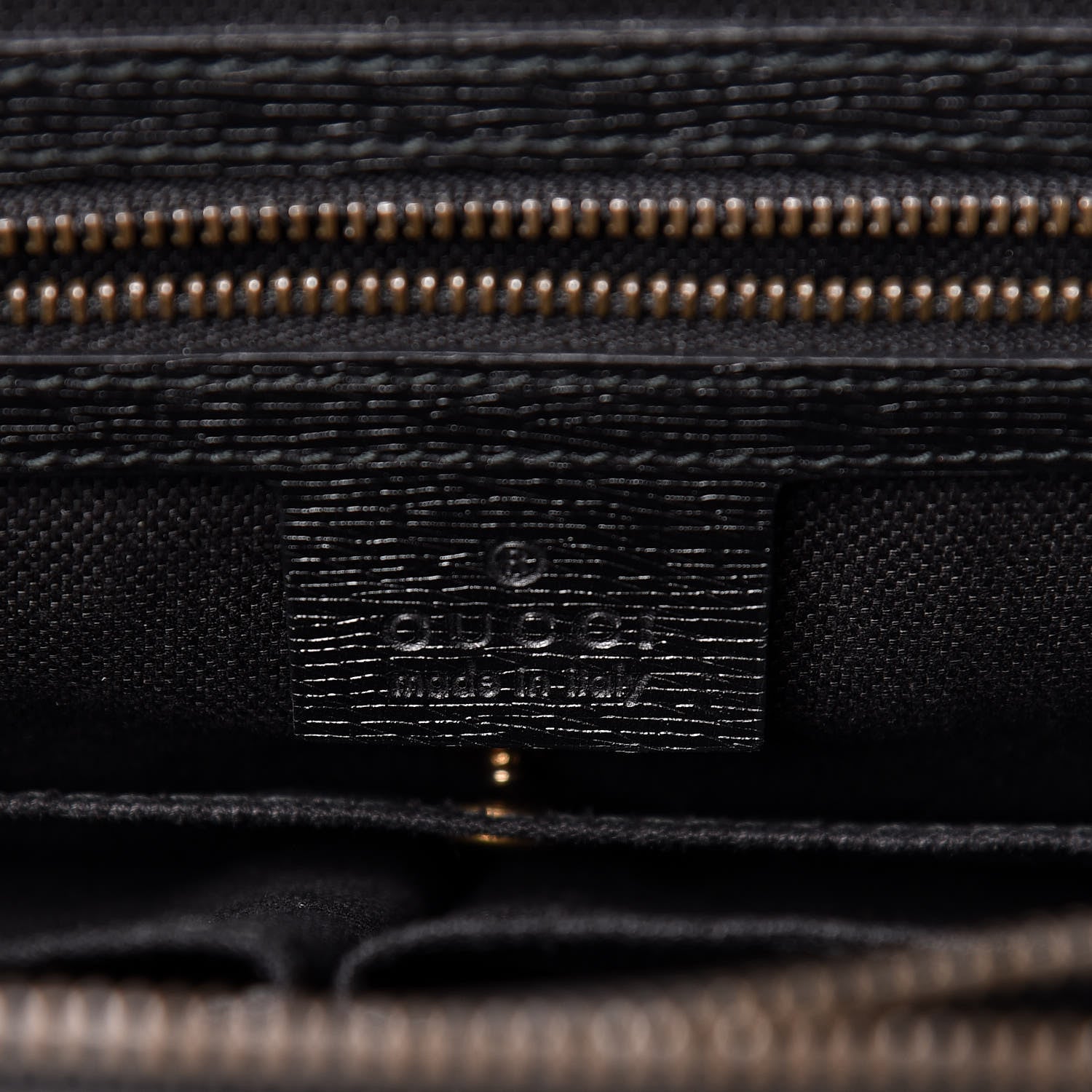 Gucci Textured Calfskin Large Bright Bit Tote Black 6 of 16