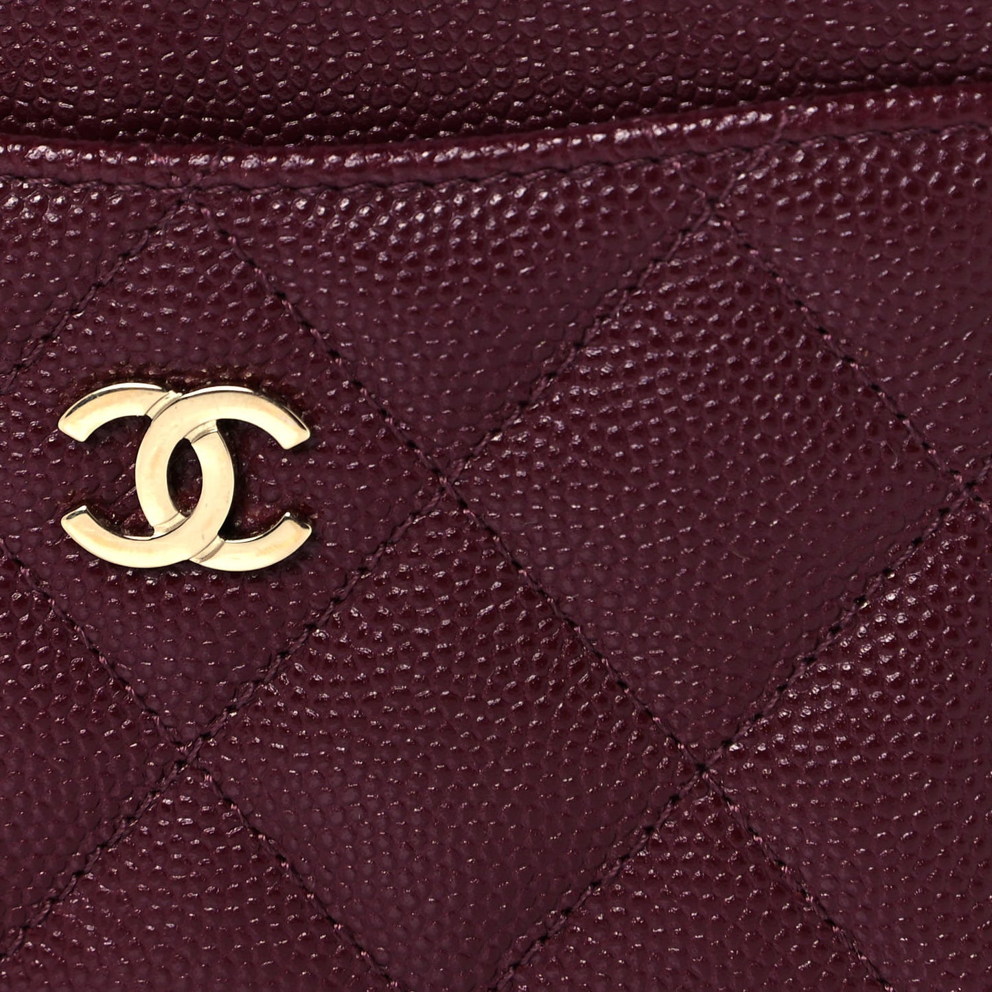 Caviar Quilted Card Holder Burgundy