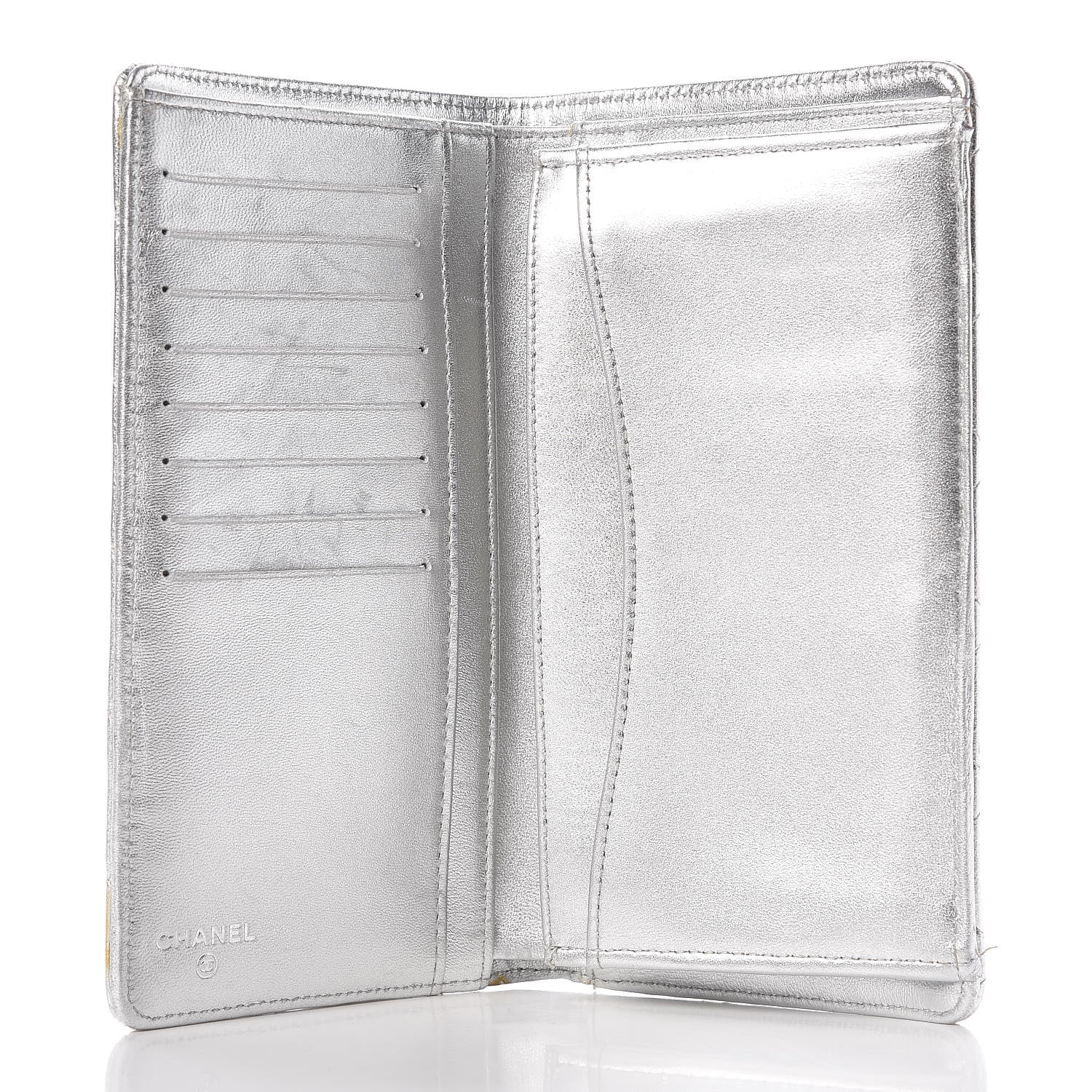Chanel Metallic Lambskin Quilted Yen Wallet Silver 5 of 19