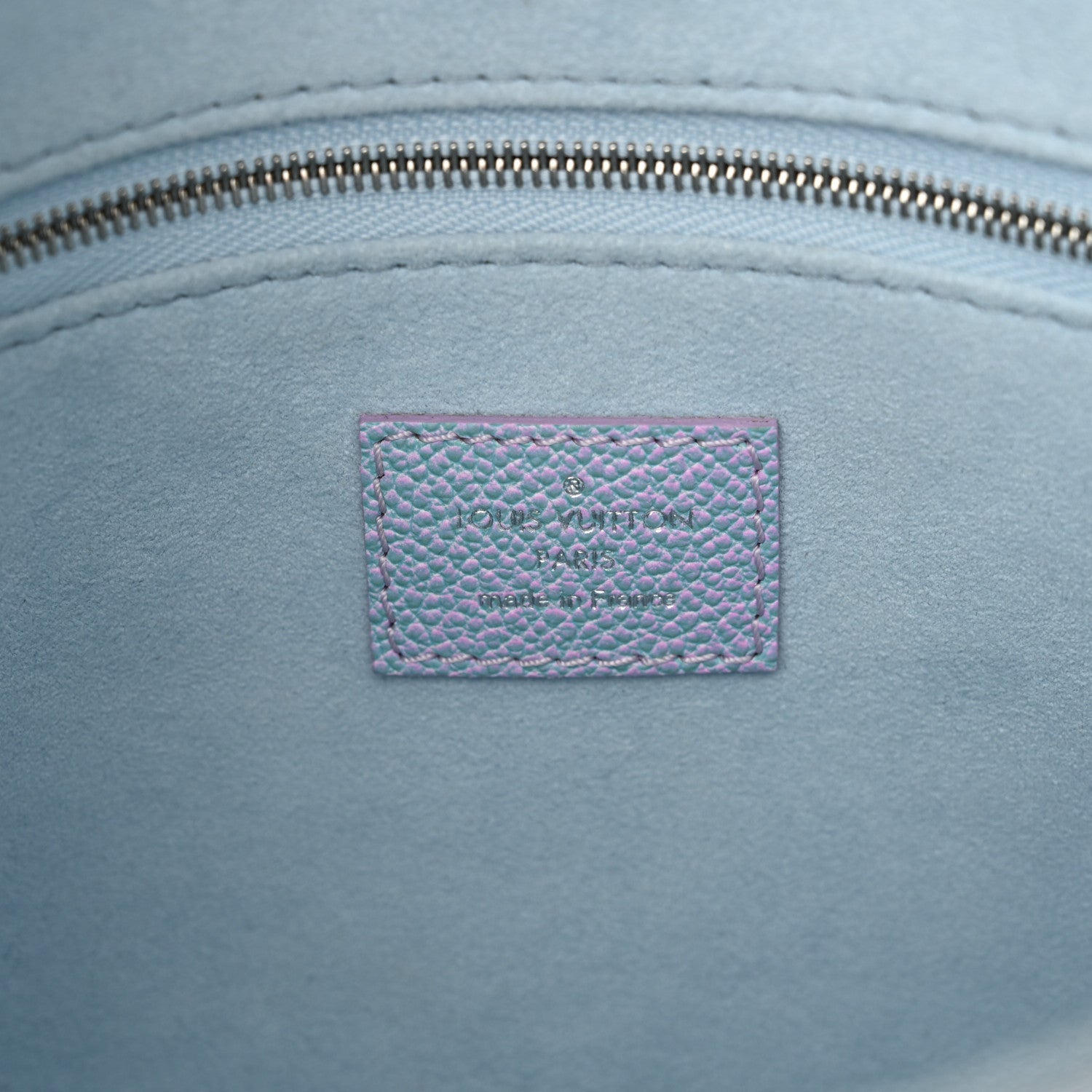 Louis Vuitton Empreinte Monogram Summer Stardust Onthego PM Lilas 6 of 10