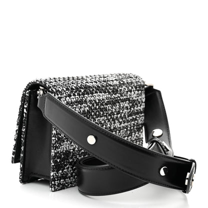 Alexander McQueen Raffia Skull Shoulder Bag Black White 3 of 9