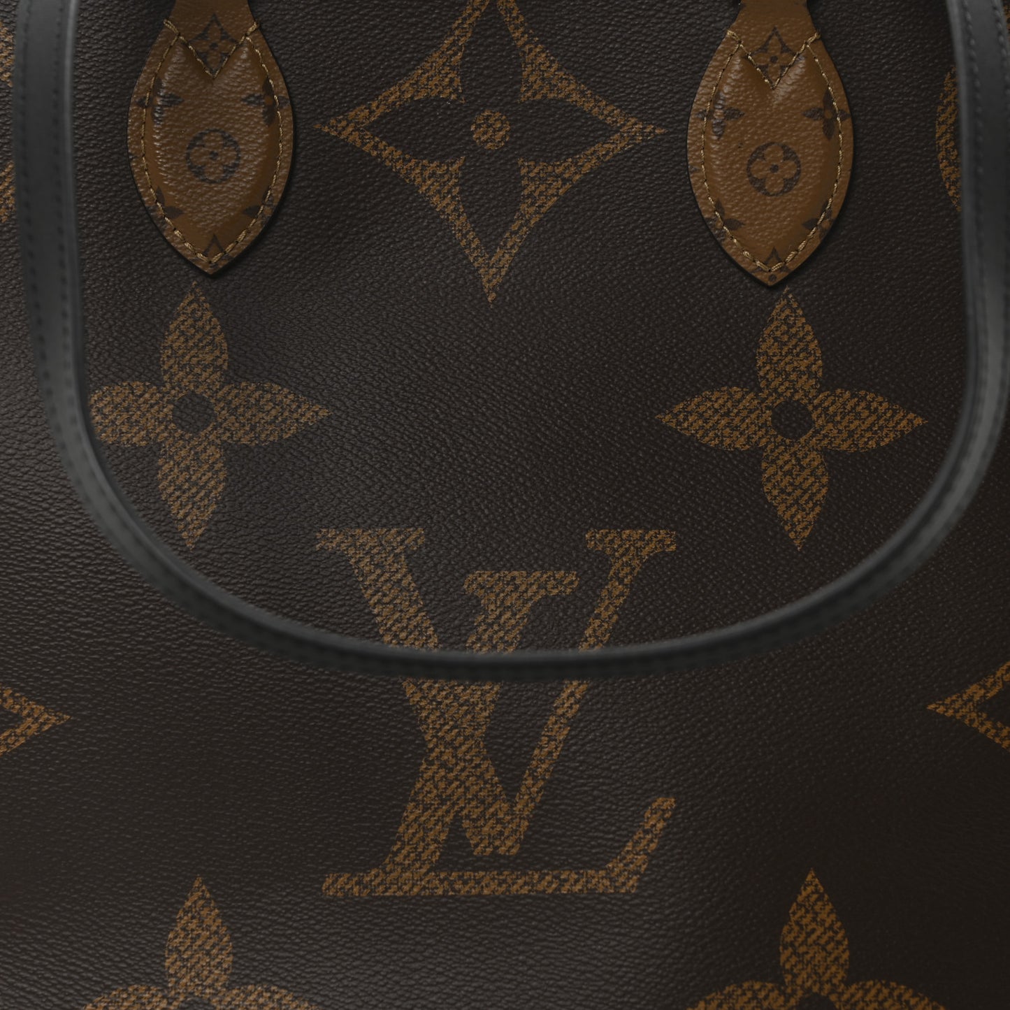 Reverse Monogram Giant Onthego GM