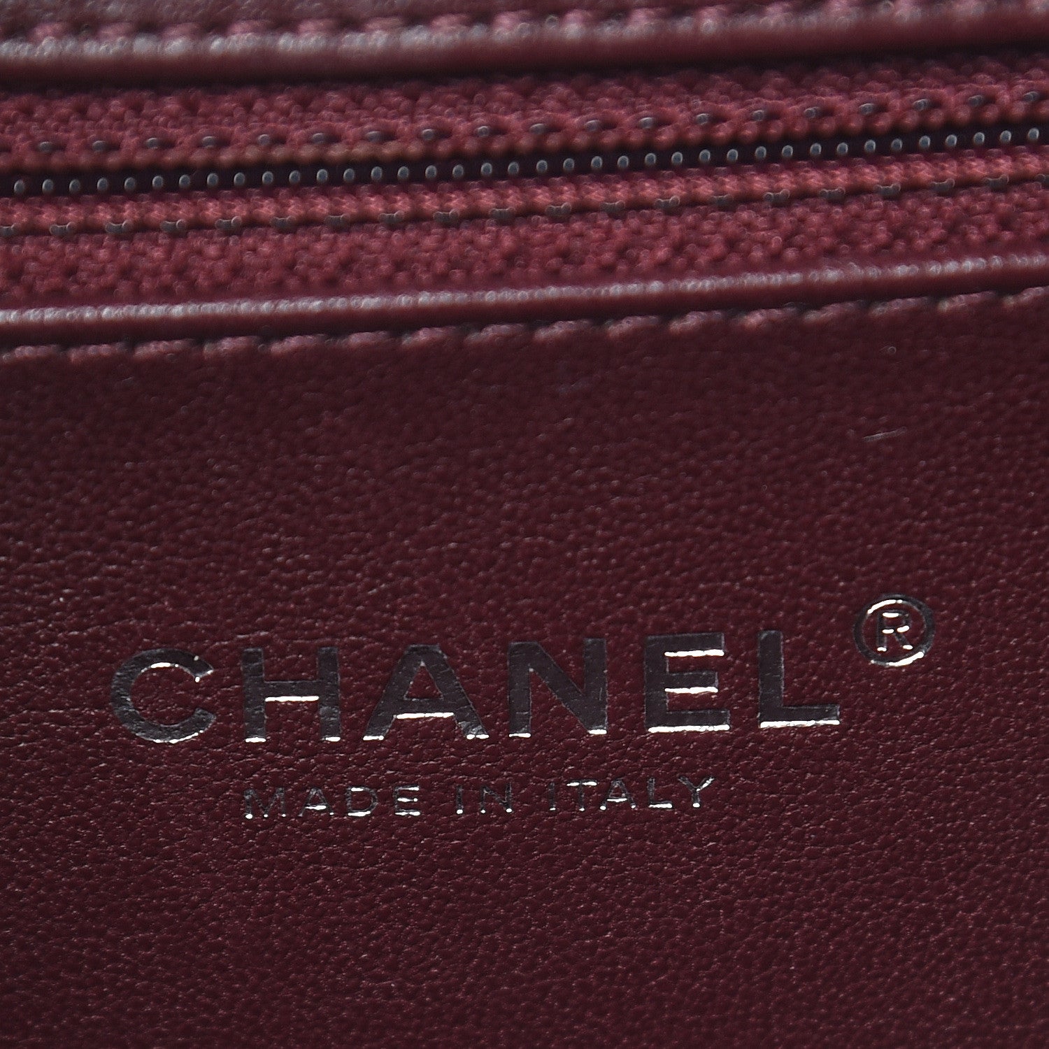 Chanel Metallic Caviar Quilted Medium CC Filigree Vanity Case Silver 6 of 12