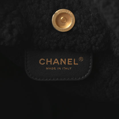 Chanel Aged Lambskin Shearling Quilted Small Chanel 22 Black 7 of 11