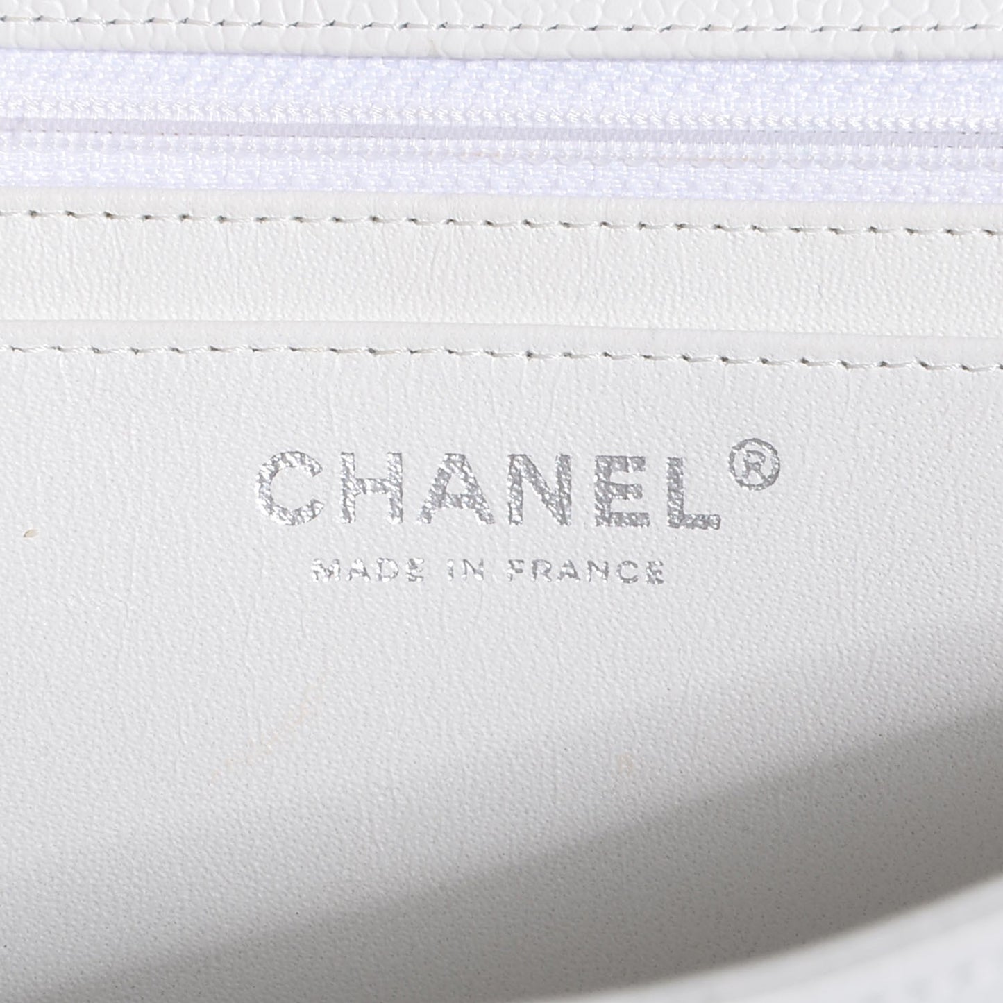 Caviar Quilted Jumbo Single Flap White