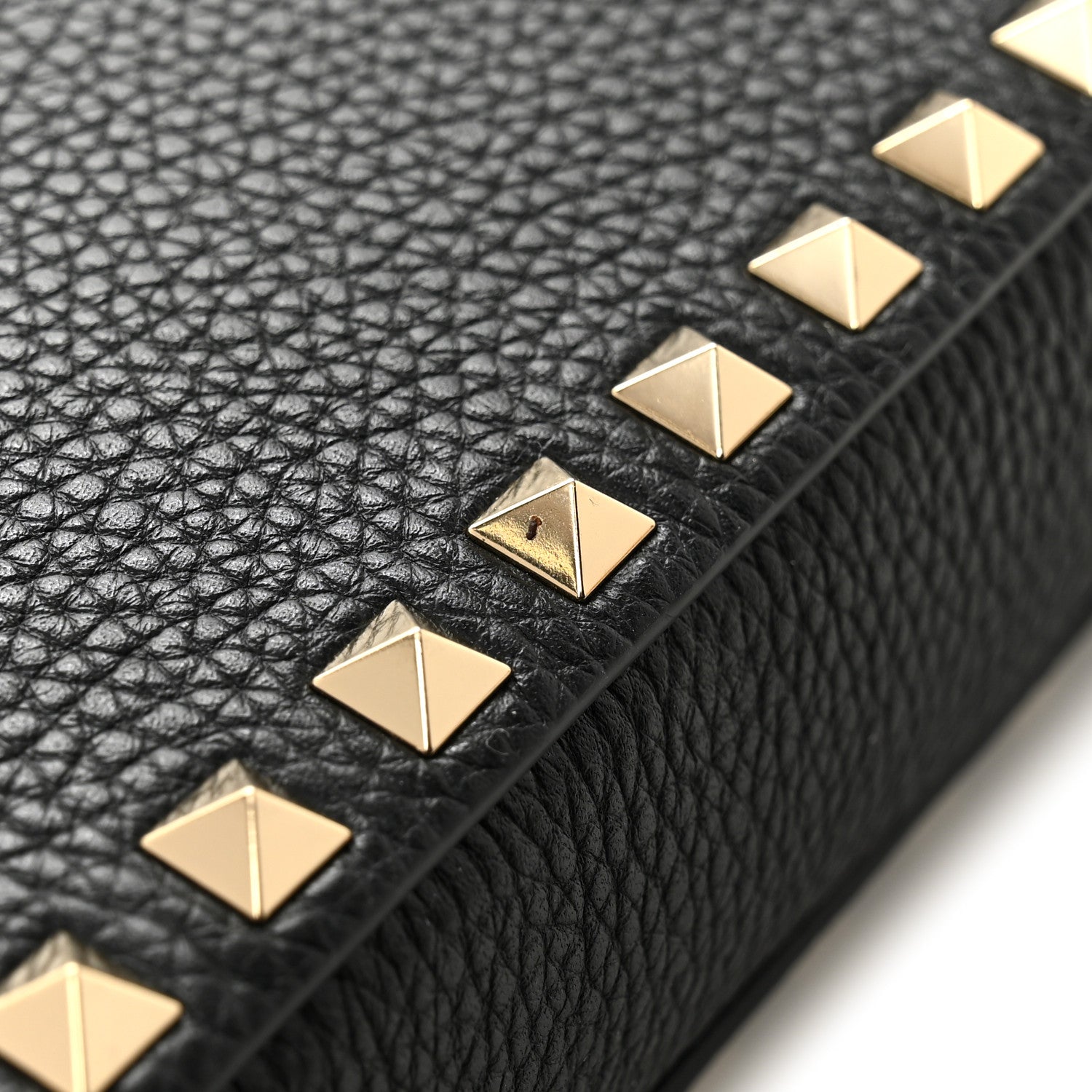 Valentino Garavani Pebbled Calfskin Rockstud Wristlet Zip Pouch Black 8 of 9