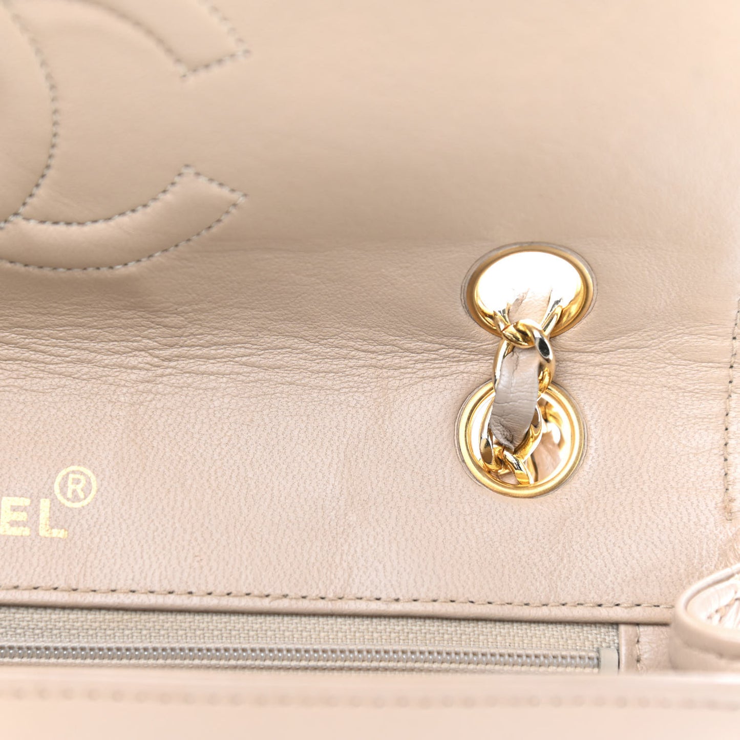 Lambskin Quilted Medium Single Flap Beige Black