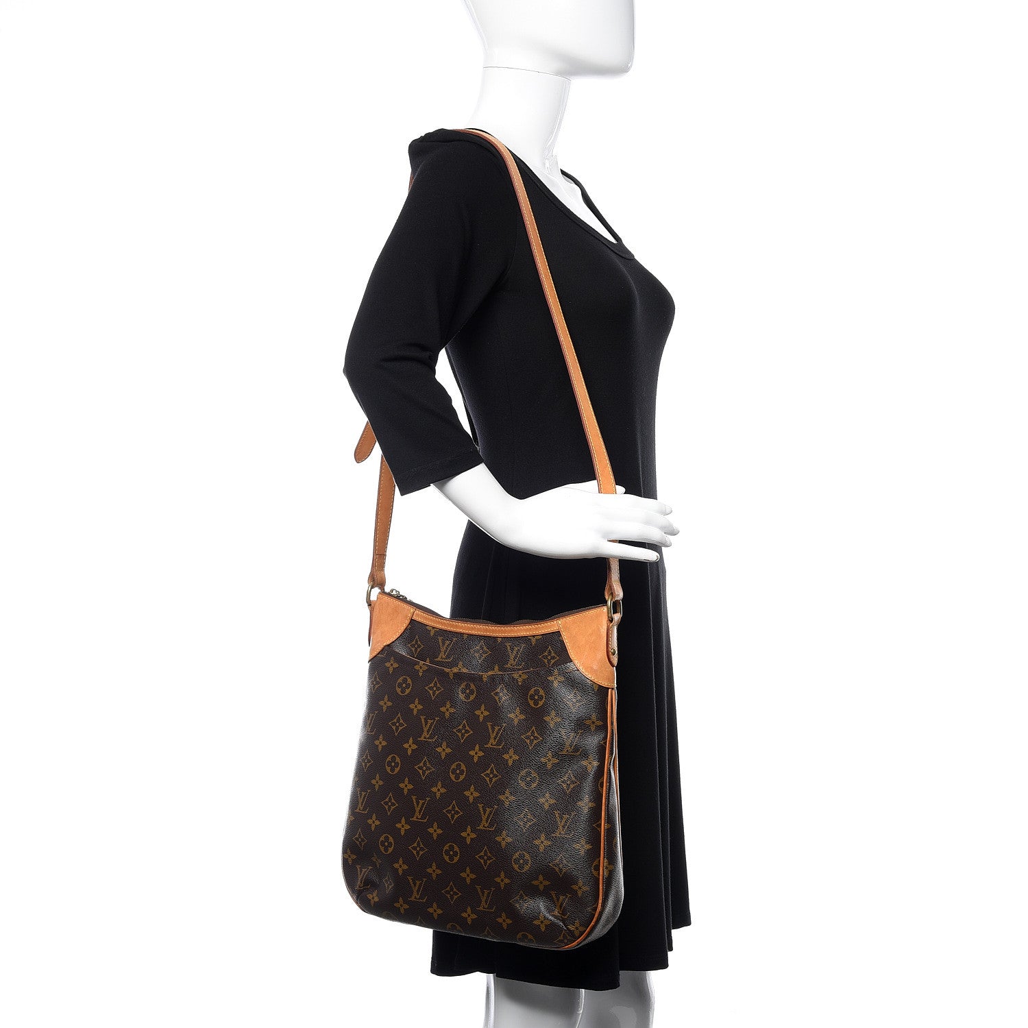 Louis Vuitton Monogram Odeon MM 2 of 9