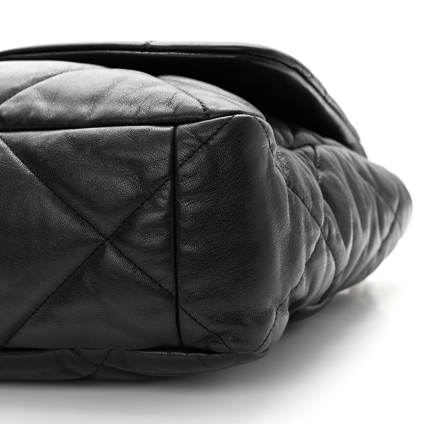 Goatskin Quilted Maxi Chanel 19 Flap Black