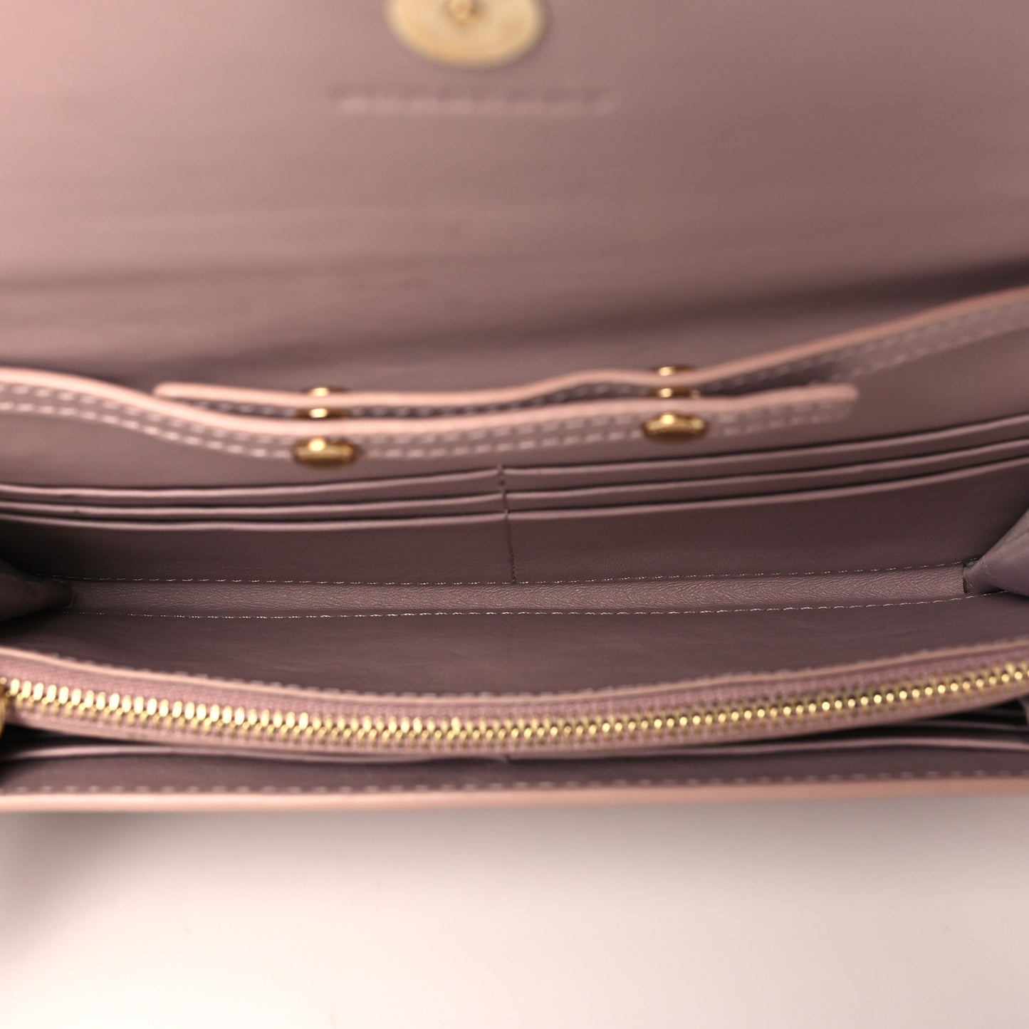 Grainy Calfskin Henley Wallet On Chain Beige