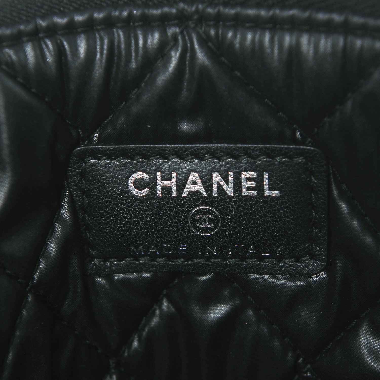 Chanel Lambskin Quilted Medium Boy Cosmetic Case Black 6 of 7