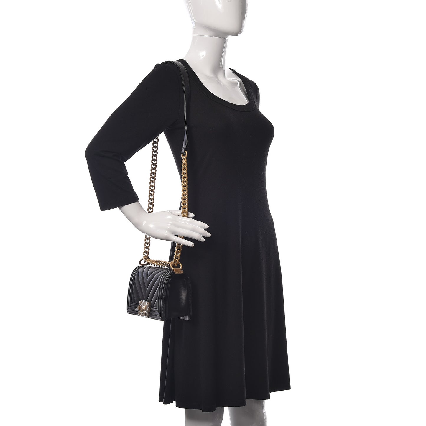 Lambskin Chevron Quilted Small Boy Flap Black