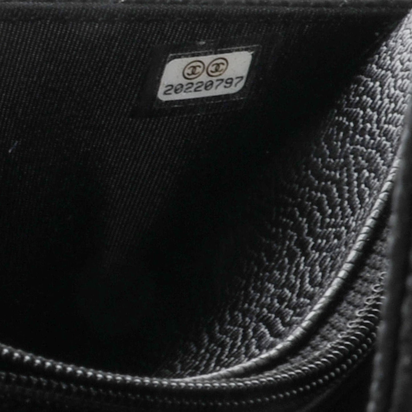 Caviar Quilted Wallet on Chain Black