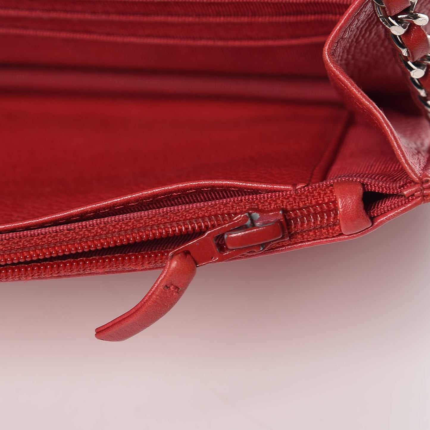 Caviar Quilted Wallet on Chain WOC Red