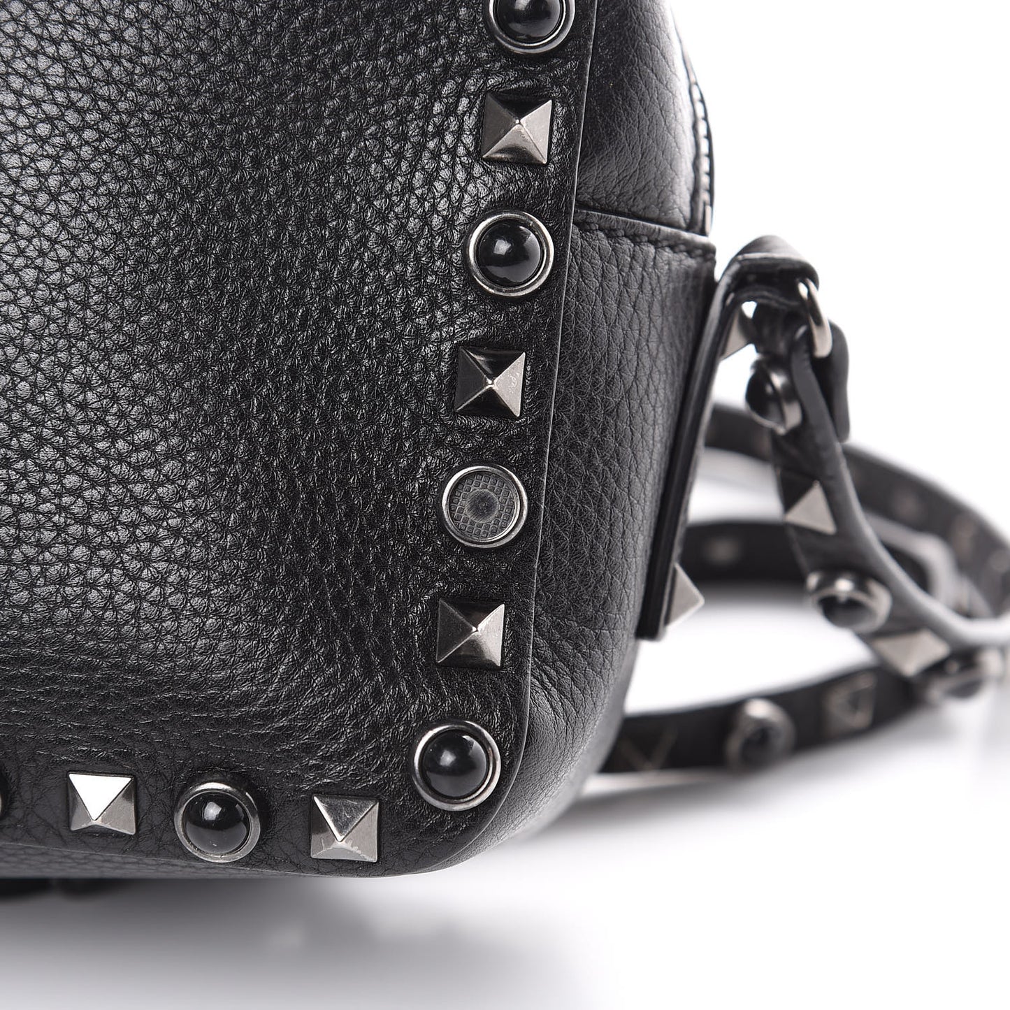 Grained Calfskin Onyx Rockstud Rolling Camera Crossbody Bag Black