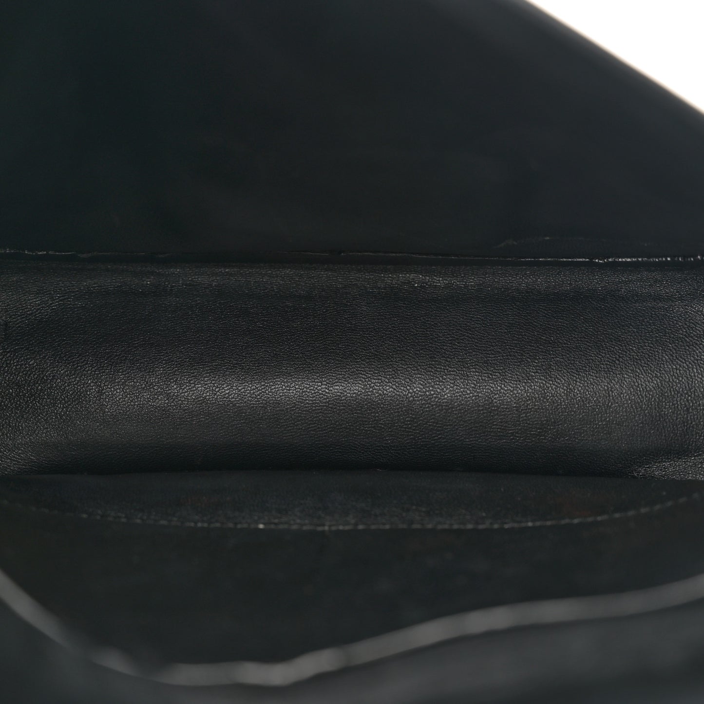 Grained Calfskin Compact Trotteur Black