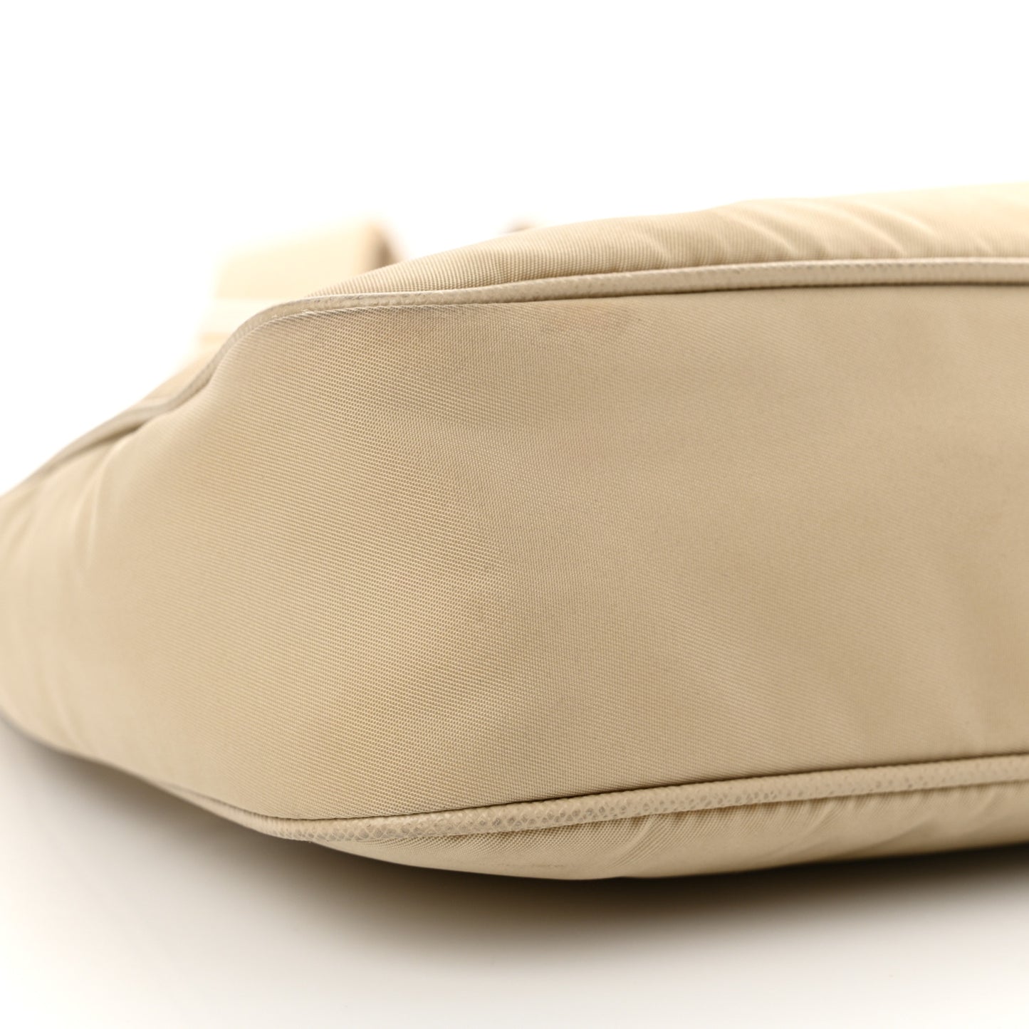 Re-Nylon Saffiano Re-Edition 2005 Shoulder Bag Deserto