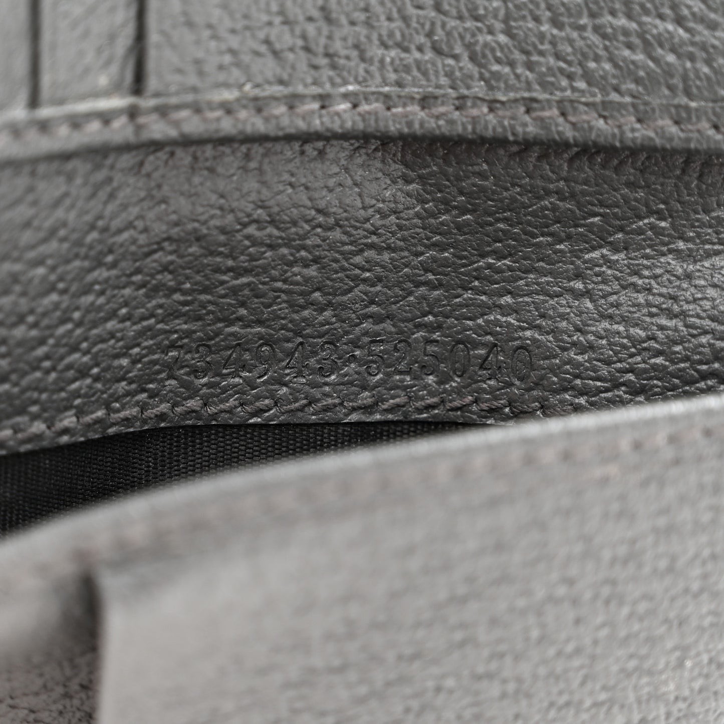 GG Supreme Monogram Textured Dollar Calfskin Ophidia Card Case Grey Black Graphite Grey
