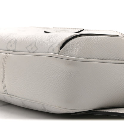 Louis Vuitton Taiga Monogram Outdoor Bumbag White 10 of 10