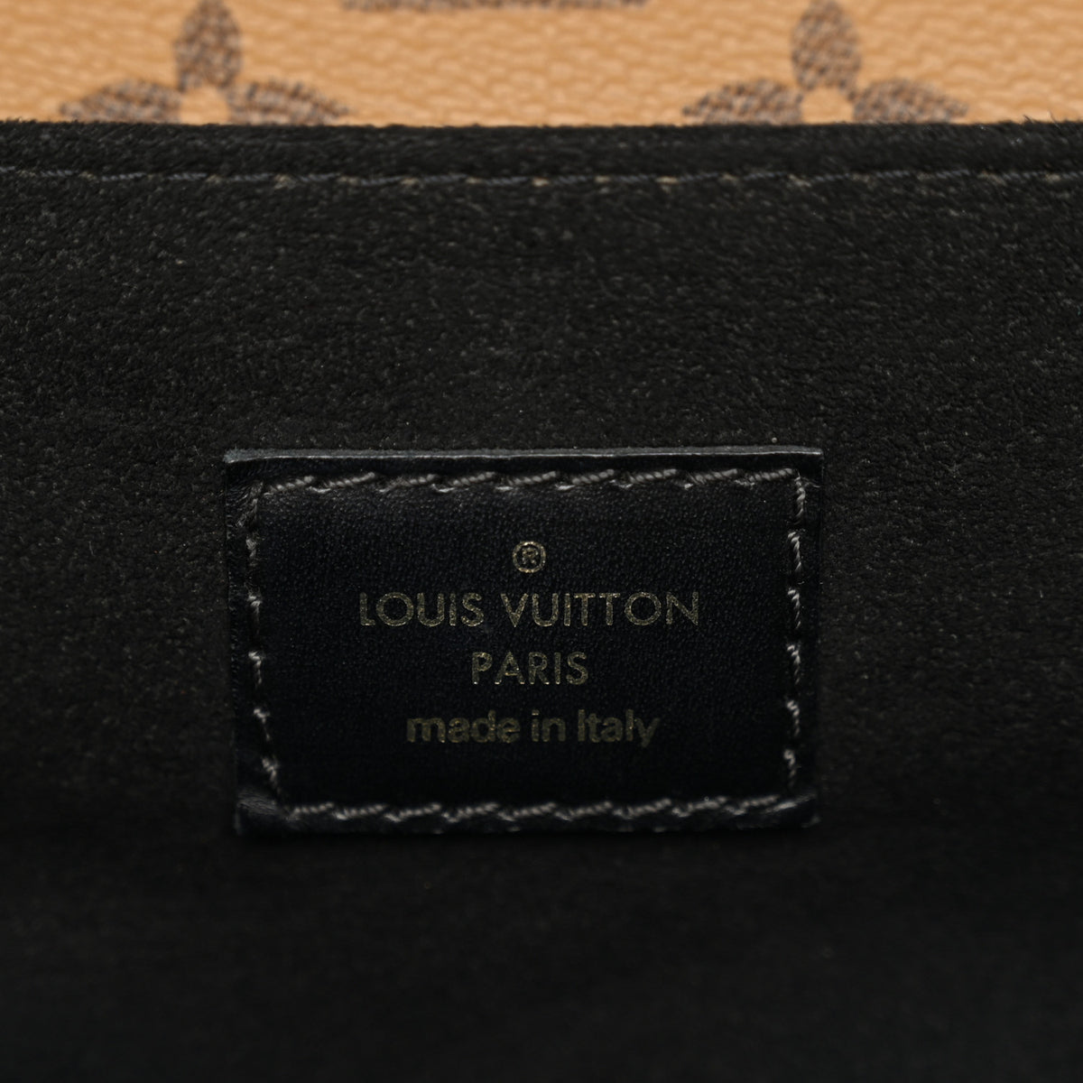 Reverse Monogram Pochette Metis