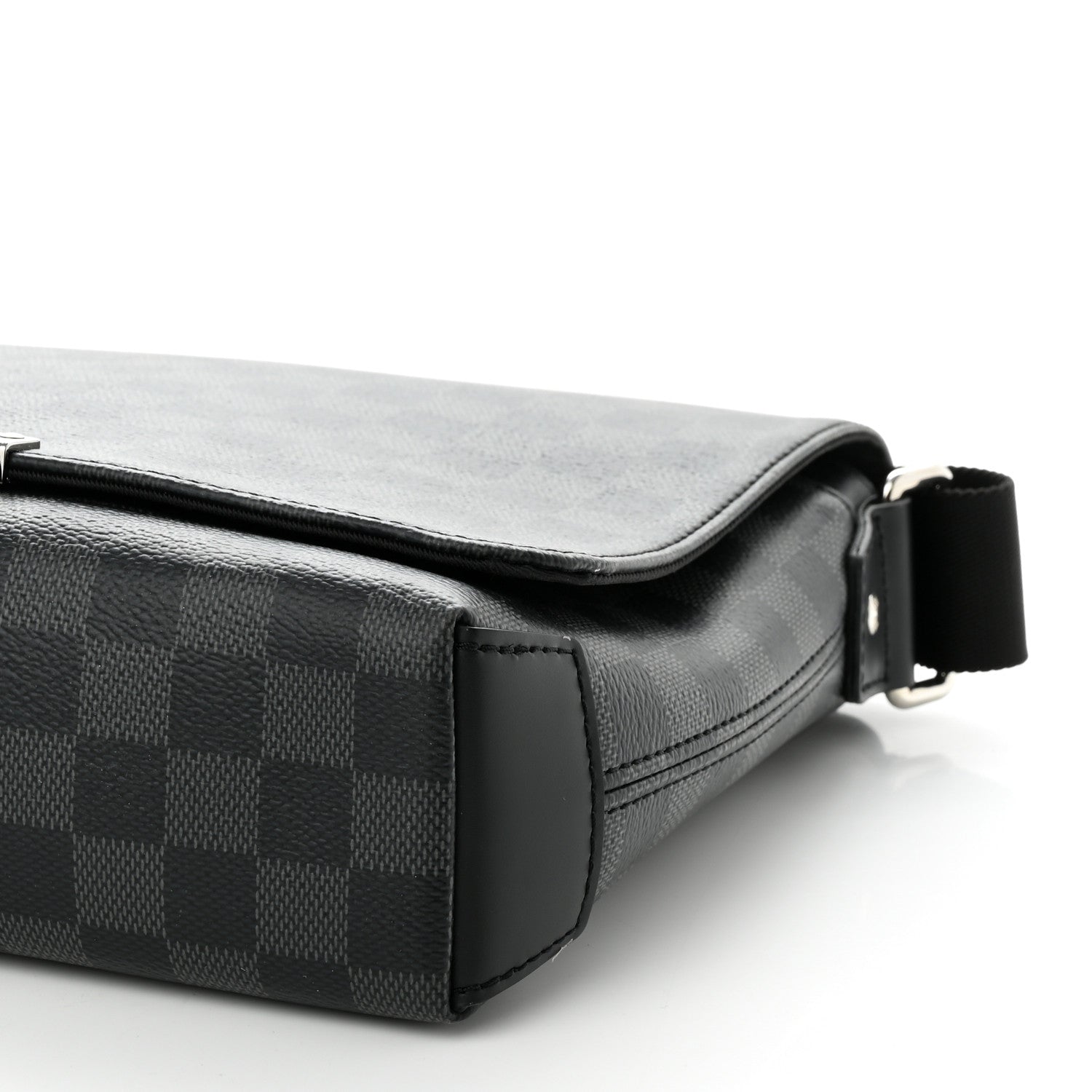 Louis Vuitton Damier Graphite District PM 10 of 10