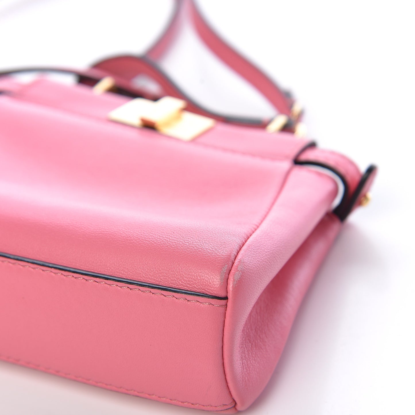 Shiny Nappa Micro Peekaboo Iconic Satchel Rosa Fluo