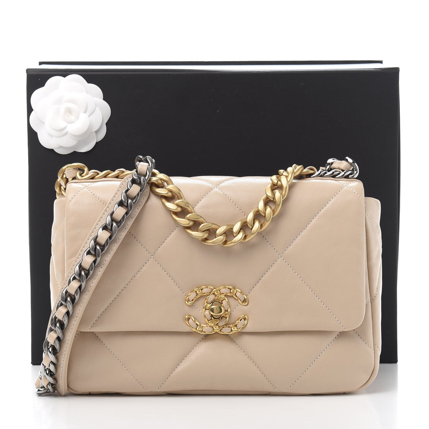 Lambskin Quilted Medium 19 Flap Light Beige