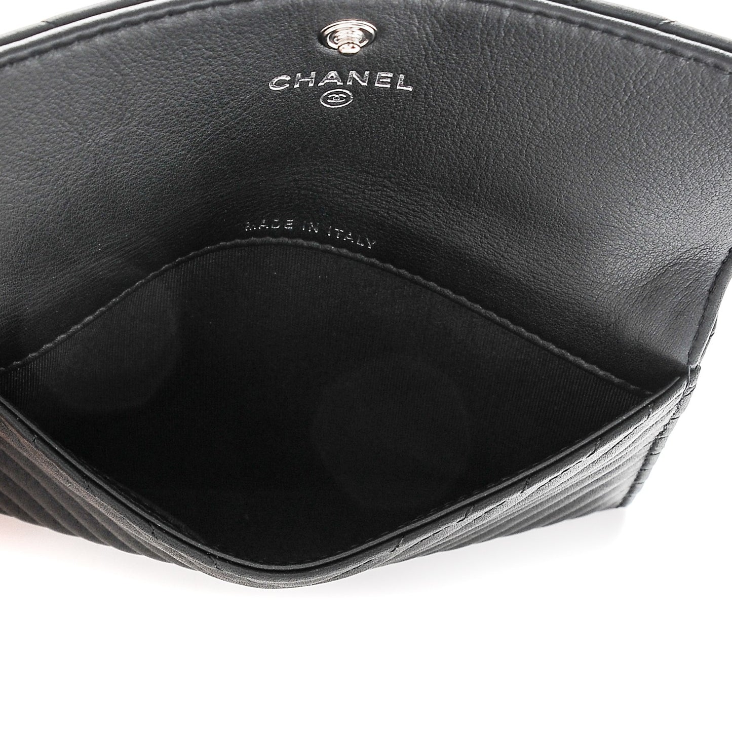 Calfskin Chevron Wallet On Chain WOC Insert Black