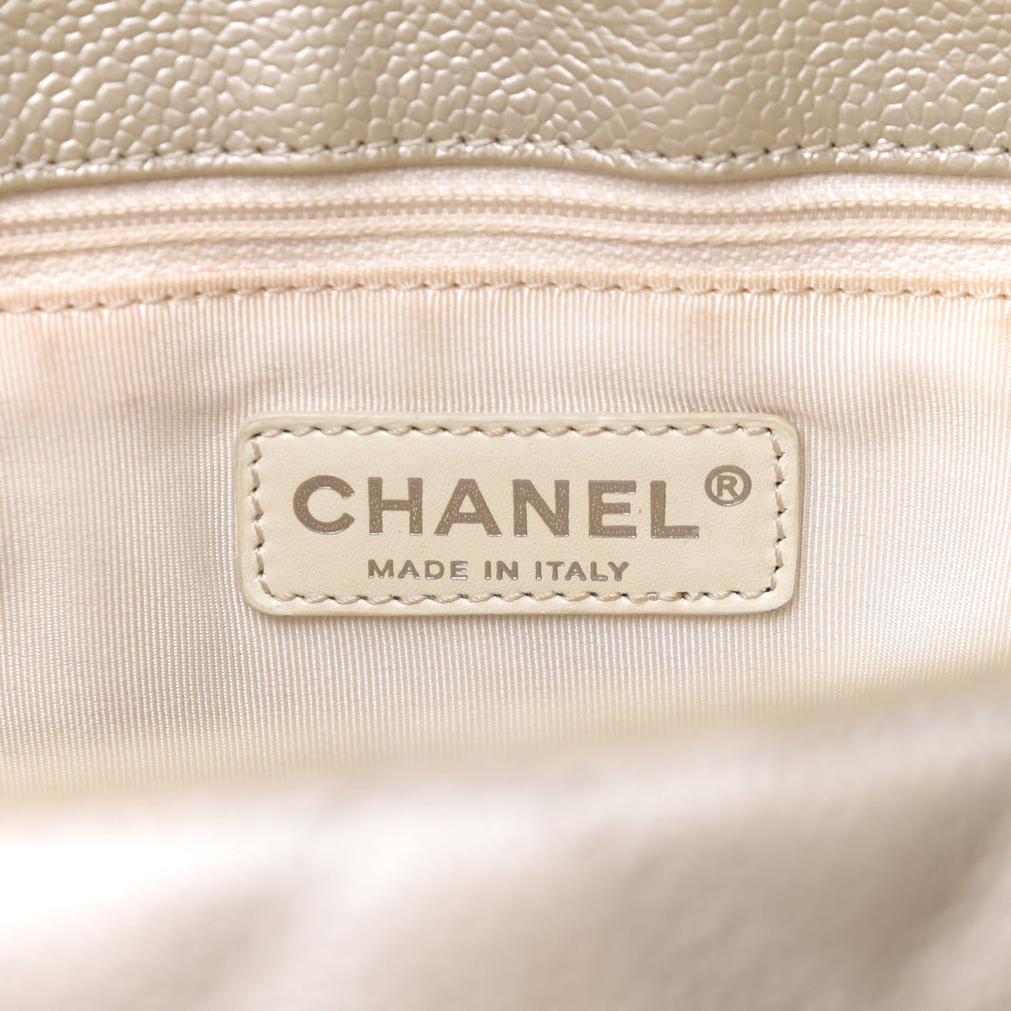 Metallic Caviar Quilted Grand Shopping Tote GST Pearl