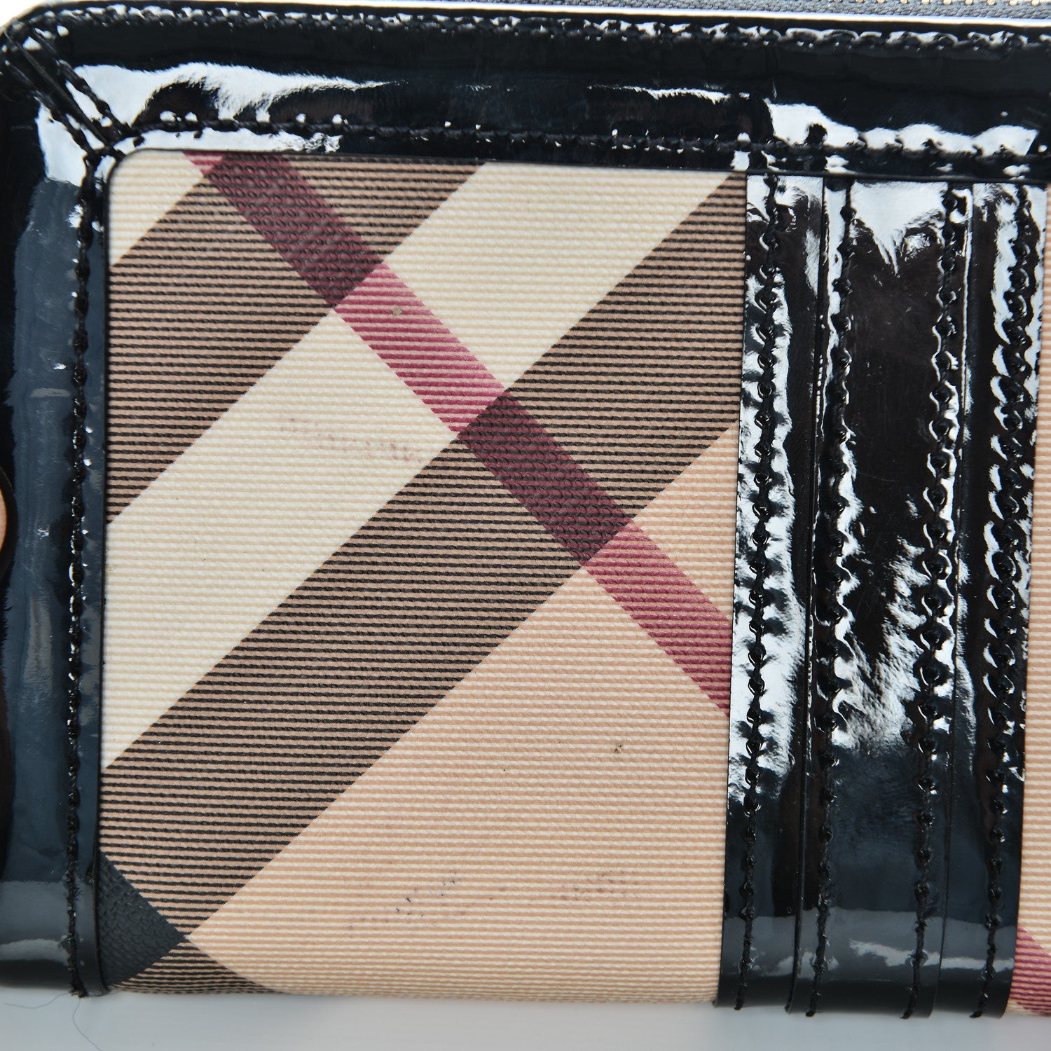 Burberry Supernova Check Large Ziggy Zip Around Wallet Black 9 of 11