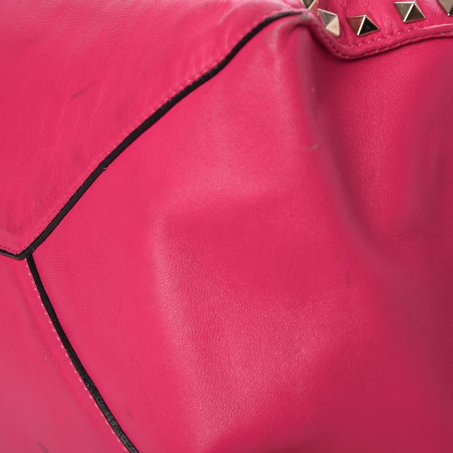 Nappa Medium Rockstud Soft Tote Pop Fuxia