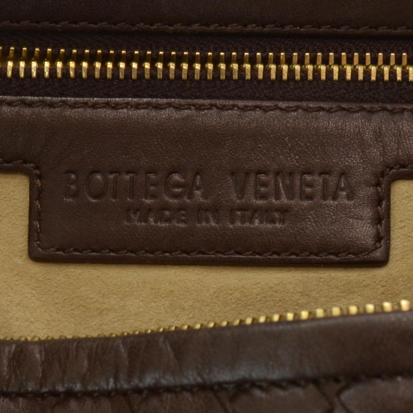 Nappa Intrecciato Medium Veneta Hobo Ebano