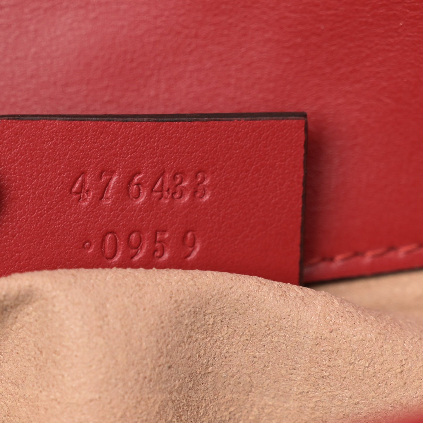 Calfskin Matelasse Super Mini GG Marmont Shoulder Bag Hibiscus Red
