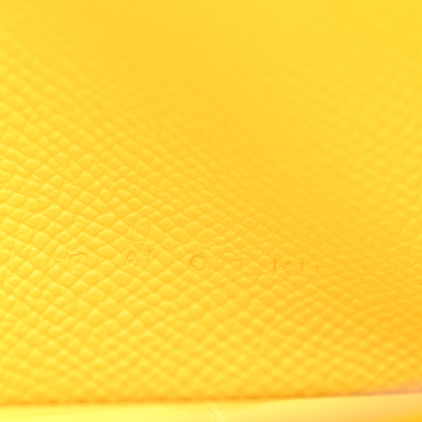 Epsom Verso Kelly Longue Wallet Mauve Sylvestre Jaune De Naples