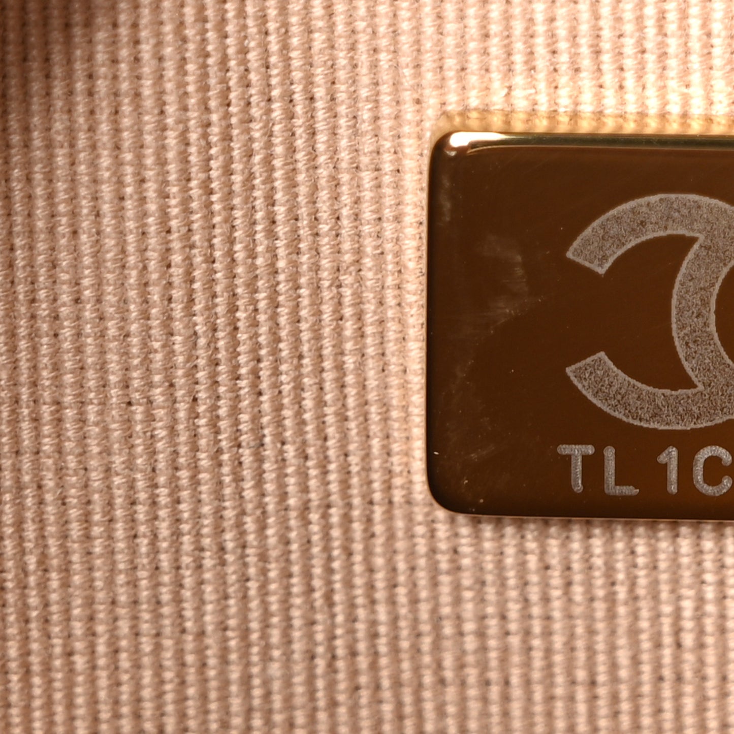 Caviar Quilted Crystal CC Wallet On Chain WOC Beige