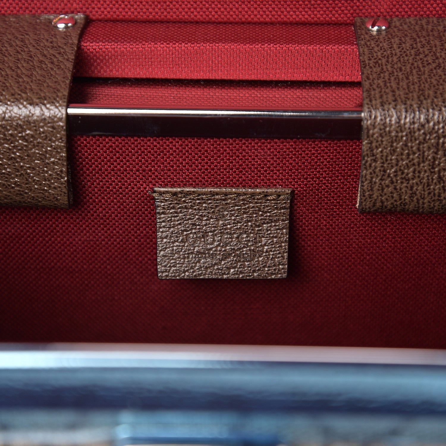 Gucci GG Supreme Monogram Globe-Trotter Beauty Case Brown 5 of 8