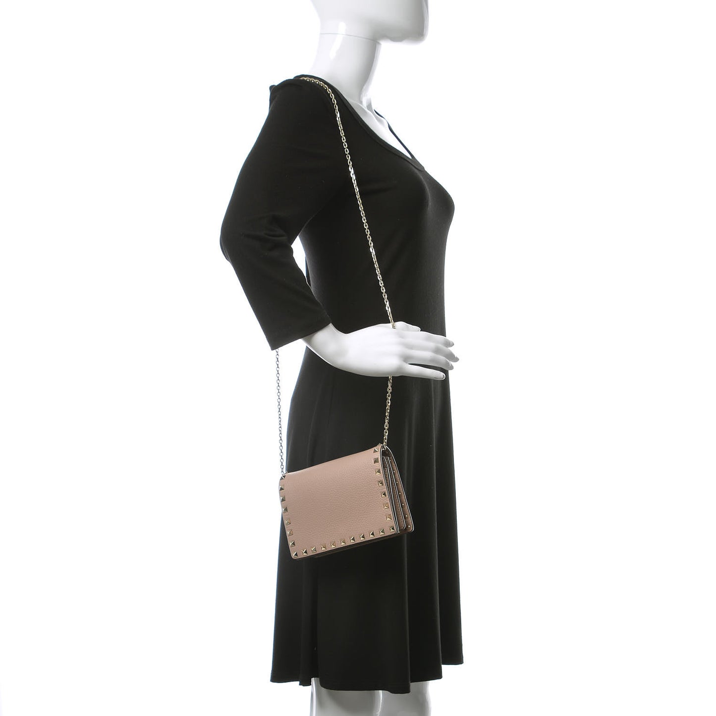 Pebbled Calfskin Rockstud Wallet on Chain Poudre