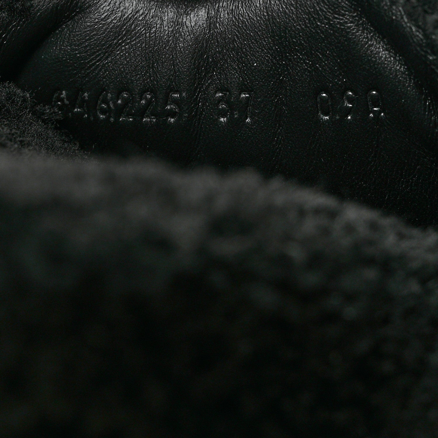 Gucci Shearling Womens Eileen Slide Sandals 37 Black Butterscotch 7 of 9