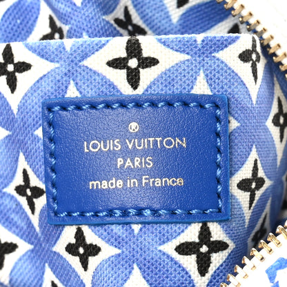 Louis Vuitton Monogram Giant By The Pool 2.0 Wapity Case Blue 6 of 8