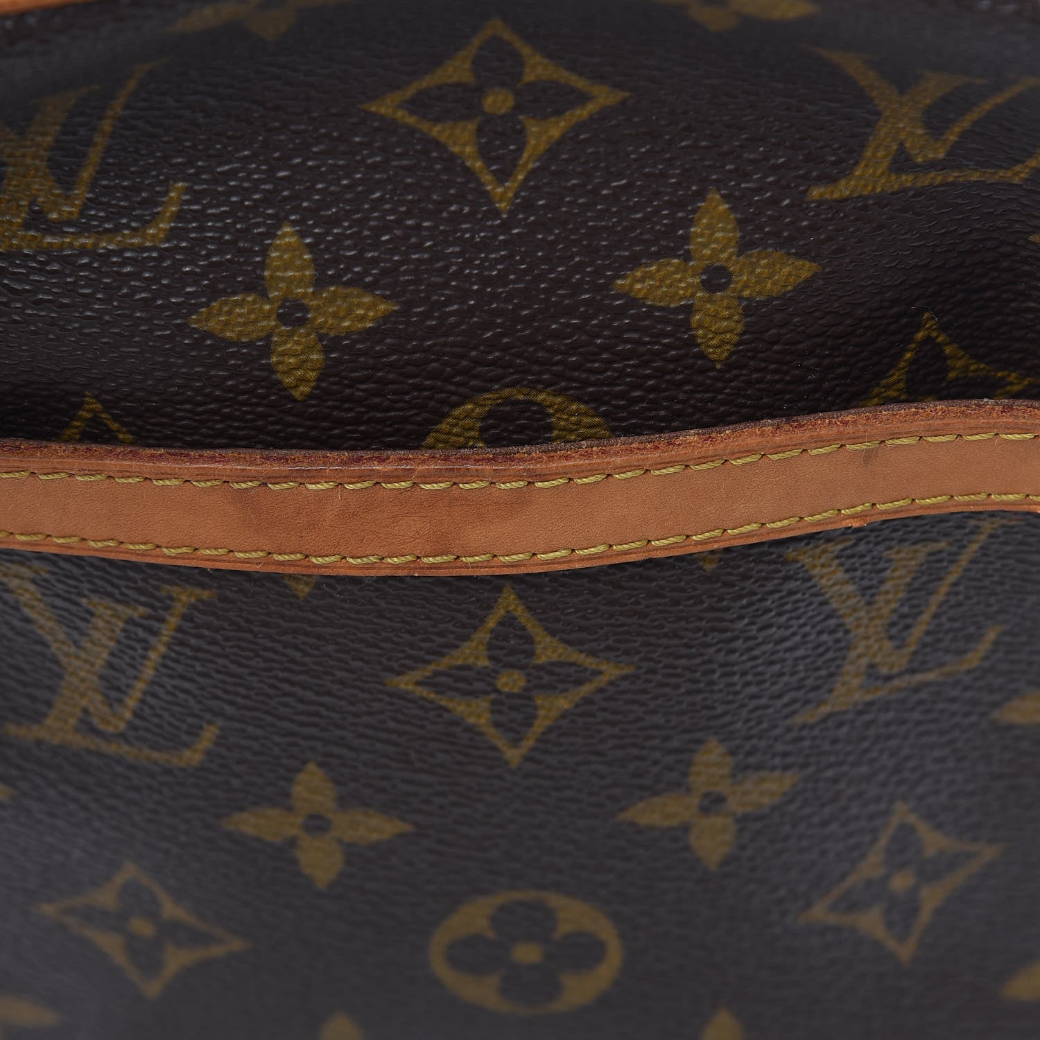 Louis Vuitton Monogram Danube 15 of 18