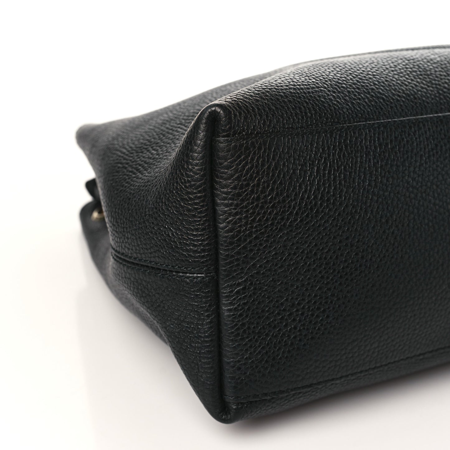 Pebbled Calfskin Medium Soho Chain Shoulder Bag Black