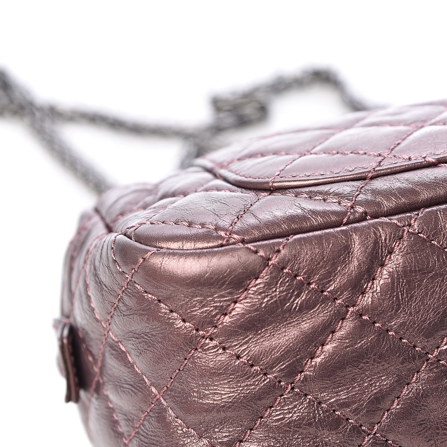 Chanel Metallic Aged Calfskin Quilted Small Reissue Camera Case Rose Fonce 15 of 18