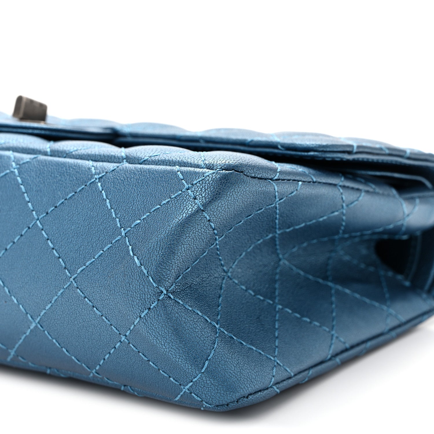 Chanel Metallic Sheepskin Quilted 2.55 Reissue 225 Flap  Blue 9 of 11