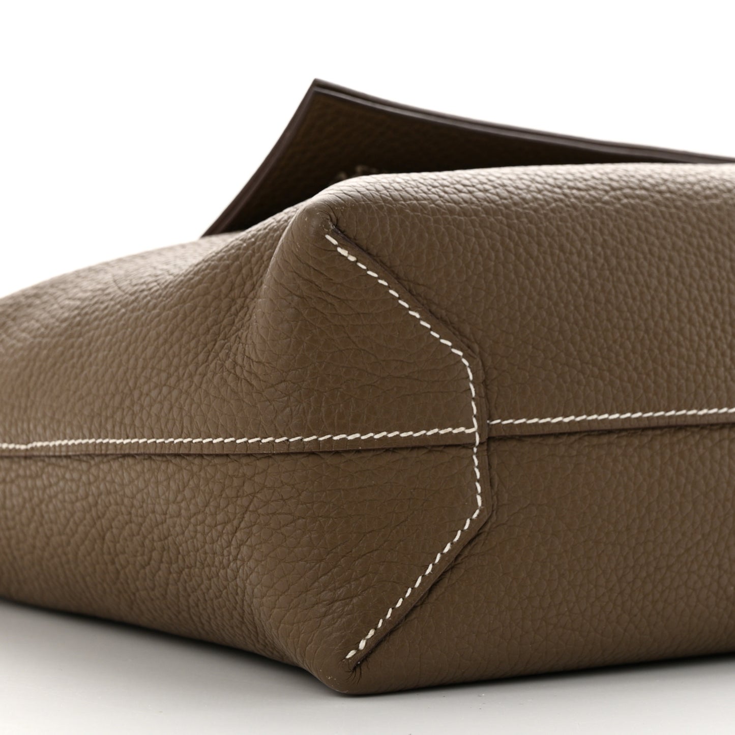 Taurillon Clemence Cabasellier 31 Etoupe