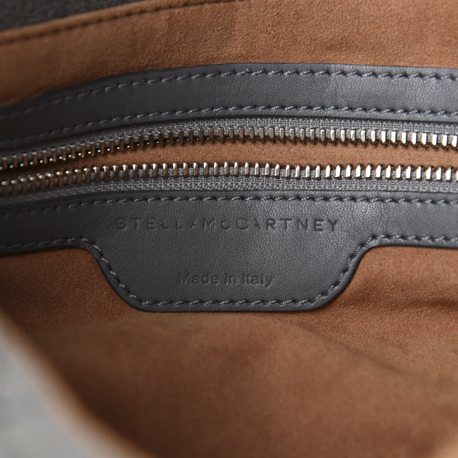 Stella McCartney Shaggy Deer Quilted Small Beckett Chain Shoulder Bag Grey 8 of 10